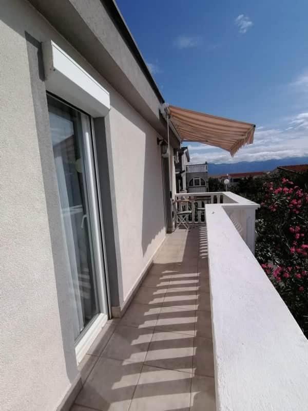Apartment Krmpotic Vir Dış mekan fotoğraf